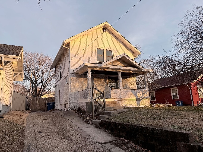 Photo - 2343 E 12th St