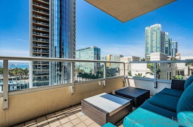 Photo - 700 W E St Unidad 702