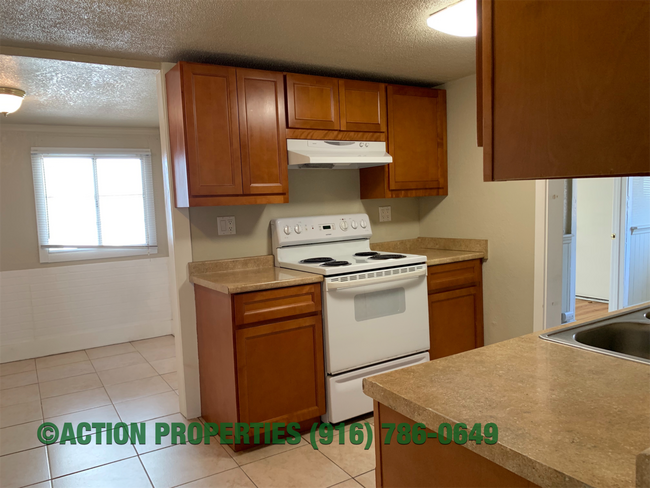 Photo - Central Roseville Bungalow 2 bedroom 1 Bathroom, Street Parking, Shed, No Yard