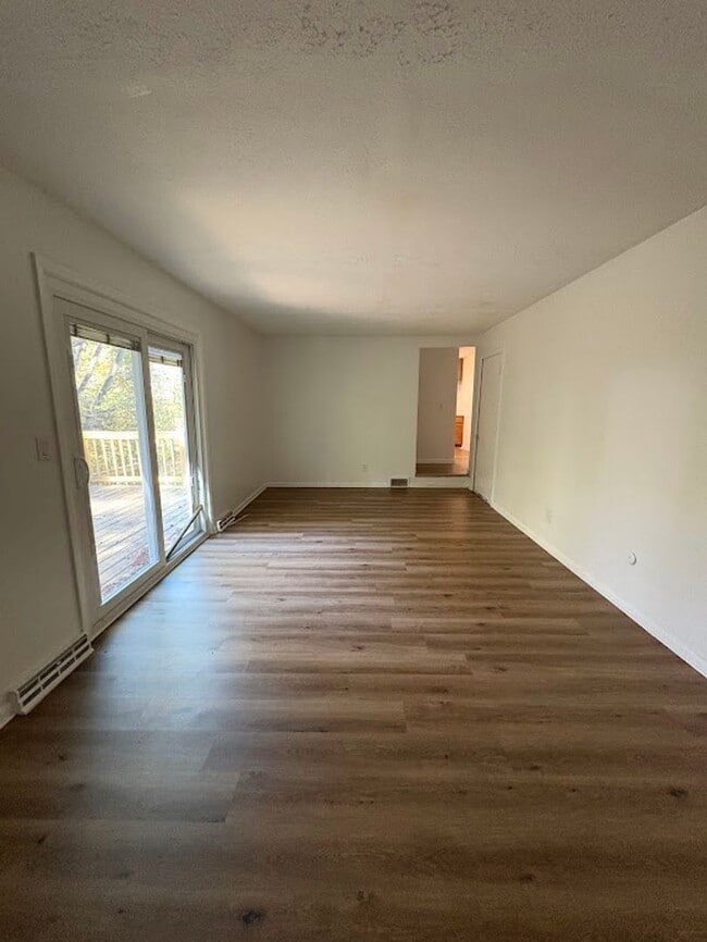 Photo - Three bedroom two bathroom home for rent