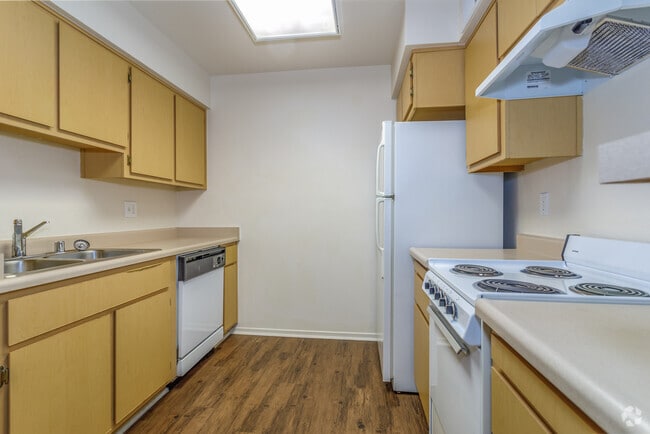 1BR, 1BA - 552SF - Vintage Hills Senior Apartments | Affordab...