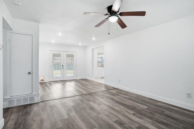 Photo - 3822 W Calgary Ct