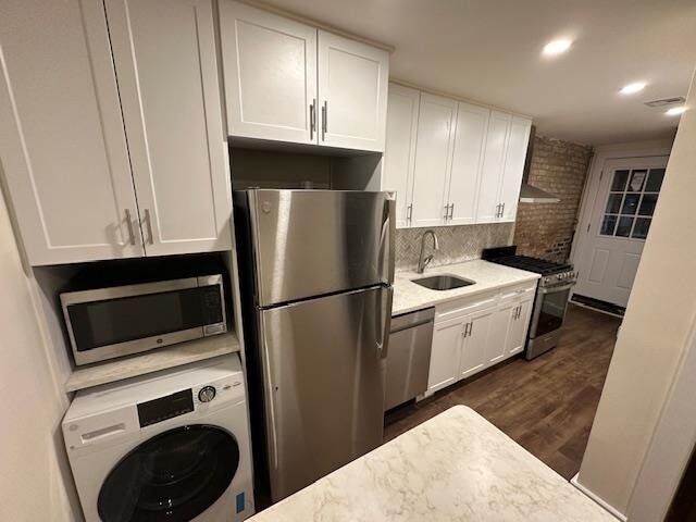 Building Photo - 173 Oakland Ave Unit Lower Level