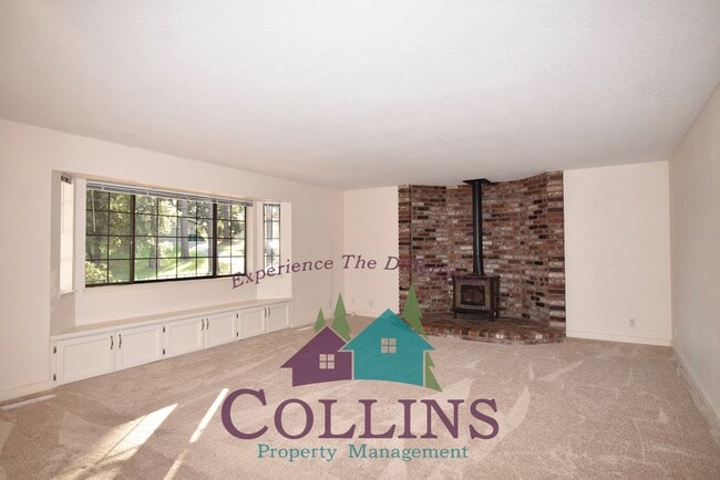 Photo - 15099 Fay Rd