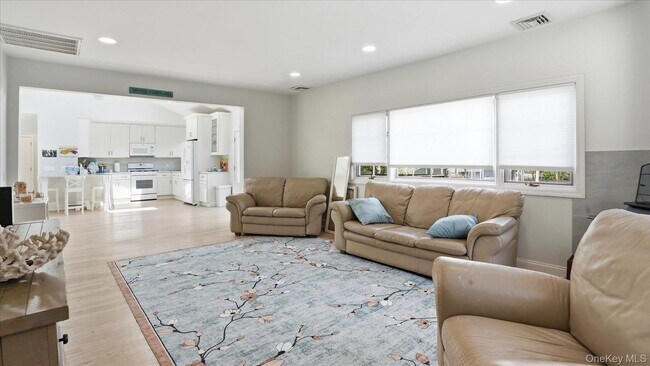 32 Red Creek Rd