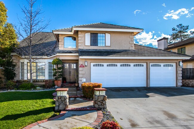 26253 Cresthaven Ct