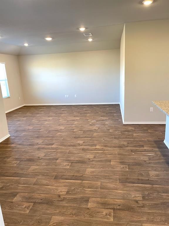 5901 Xene Dr