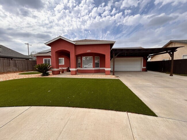 Photo - Nice house for rent in Farmersville