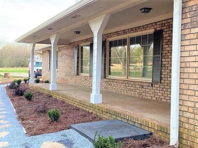 Photo - 4135 Matt Hwy