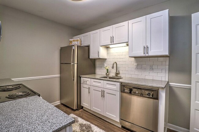 Building Photo - 3200 Post Woods Dr NW Unit 3227A Rental