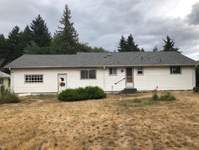 Photo - Charming & Clean Home in the Heart of Lacey!