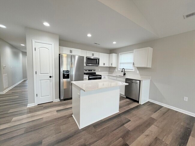 7026 Caravan Dr