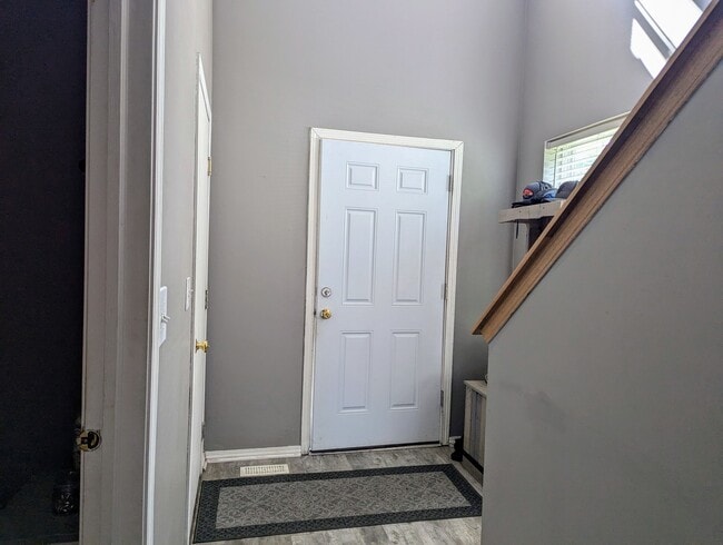 Photo - 2502 Oak Tree Ln