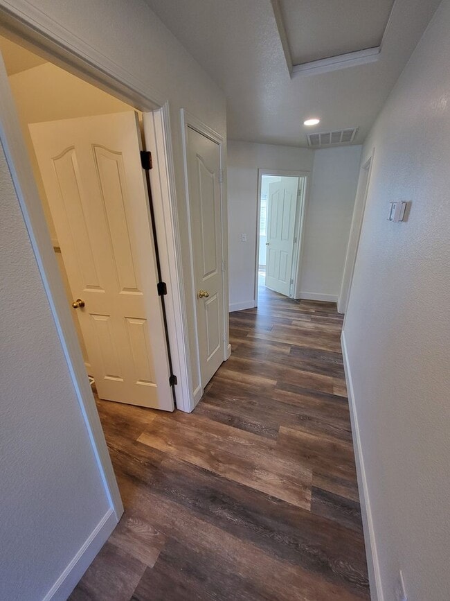 Photo - 1240 Shadowridge Dr