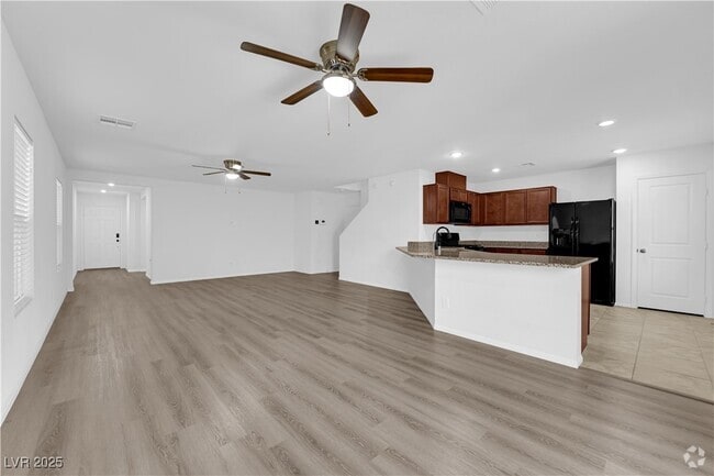 Building Photo - 9734 Cluny Ave Rental