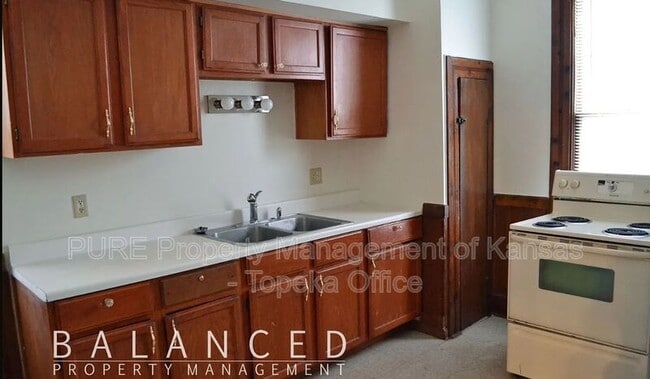 Photo - 420 SW Buchanan St