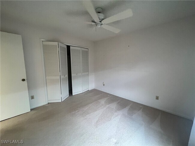 Building Photo - 6150 Whiskey Creek Dr Unit 812