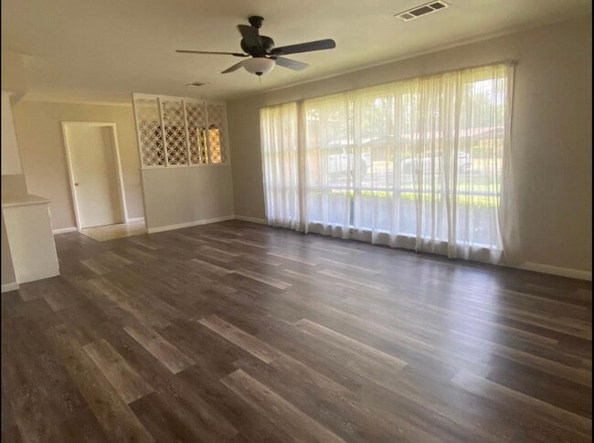 Photo - 3505 46th St