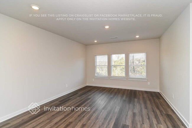 Photo - 1223 Bluffton Cir