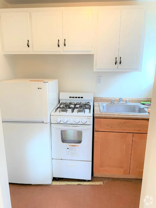 Building Photo - 381 Harvard St Unit 01 Rental