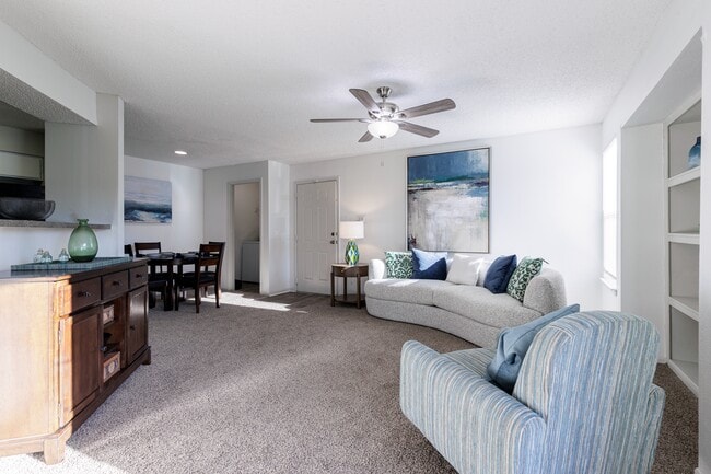 Photo - Skyler Ridge Apartments