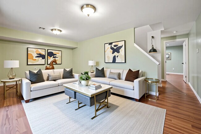 Photo - 8217 Township Dr