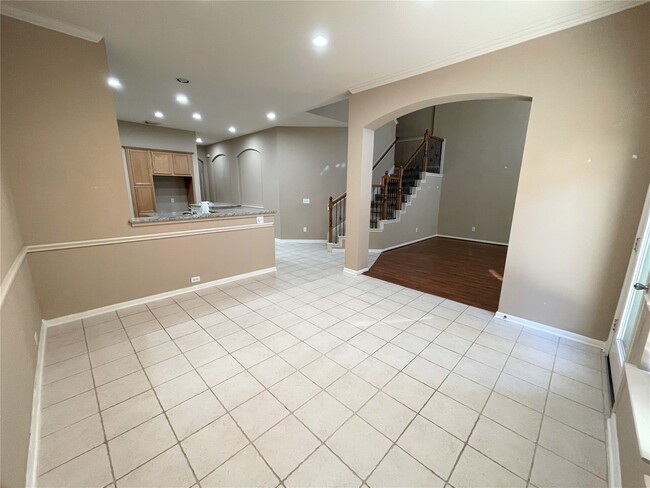 Photo - 3305 Knollcrest Ln