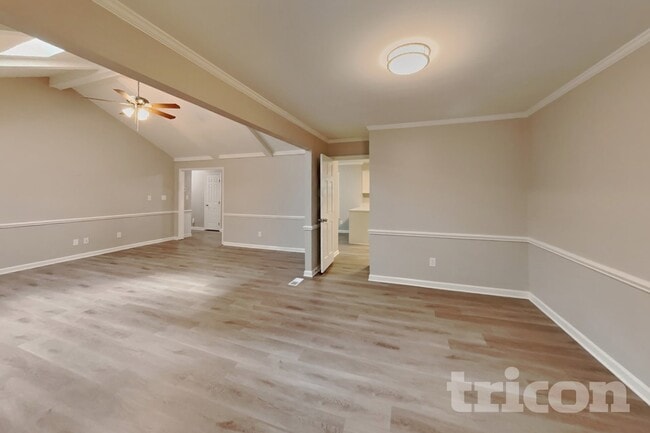 Photo - 2309 Pastille Ln