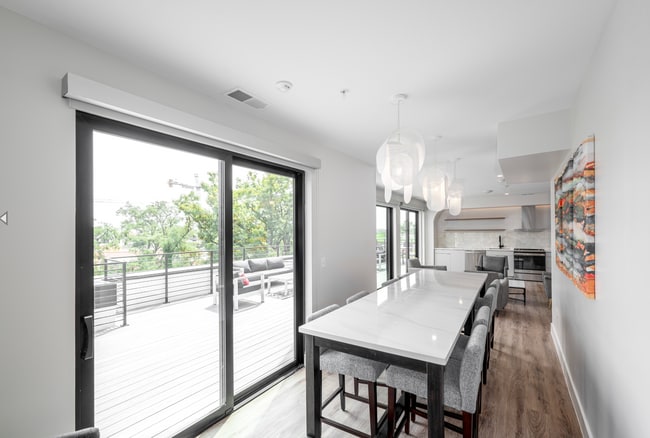 Cypress on Vine Furnished Rooms