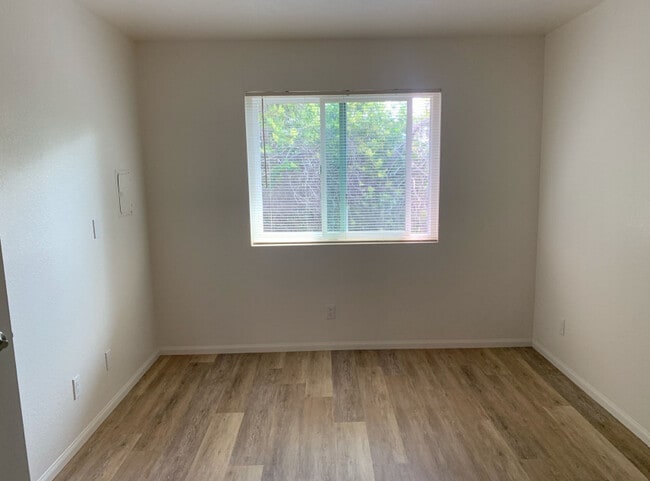 Sundance Senior Apartments