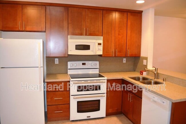 Photo - 8284 Echo Dell Rd