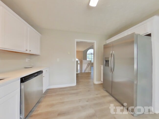 Photo - 660 Tipperary Rd