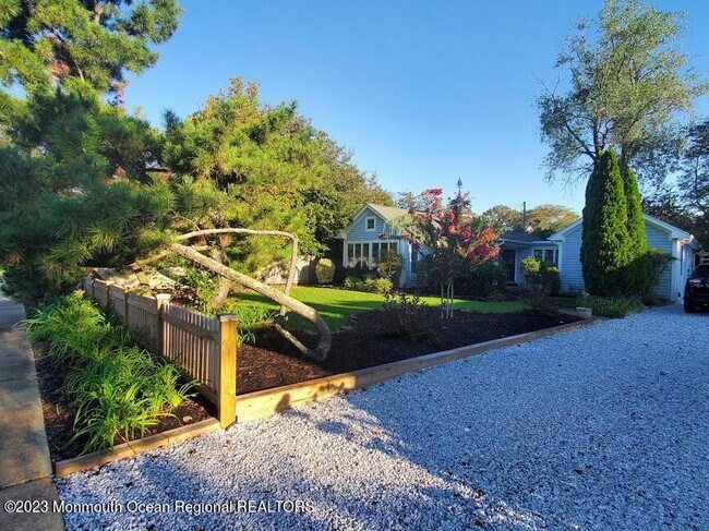 Photo - 218 Bridge Ave