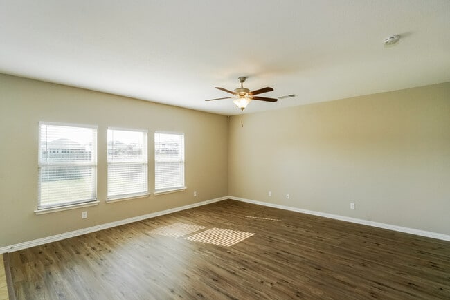 Photo - 4215 Battery Park