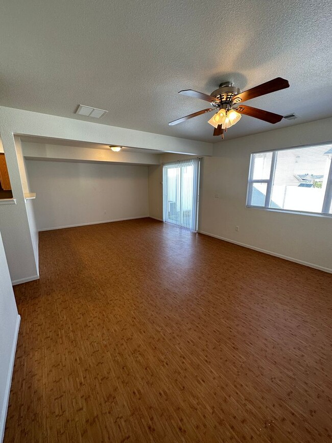 Photo - 3 BEDROOM, 2.5 BATHROOM SOUTH PARK TWINHOME WITH ATTACHED 2 CAR GARAGE