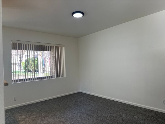Photo - 1 Bedroom ground floor at Tanamera