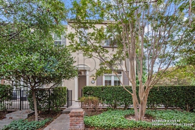 Photo - 845 Georgetown Pl