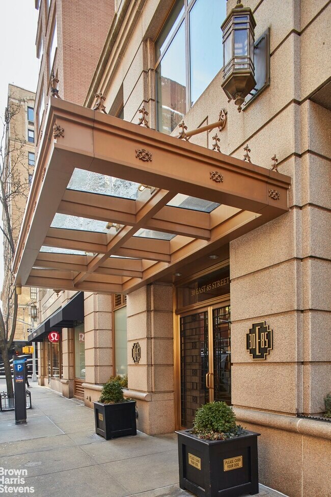Photo - 30 E 85th St Condo Unit 15D