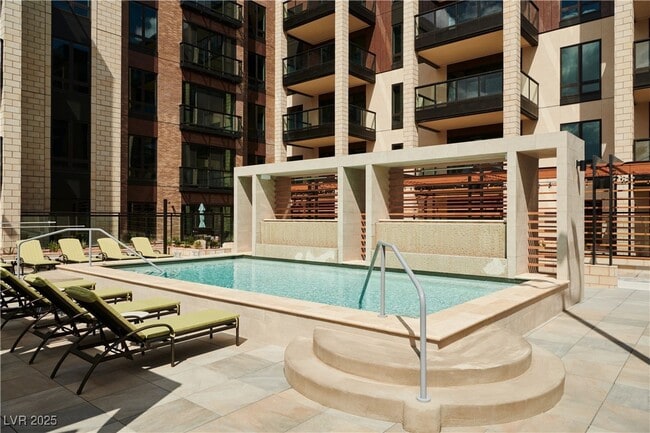 Building Photo - 2460 E Serene Ave Unit 519