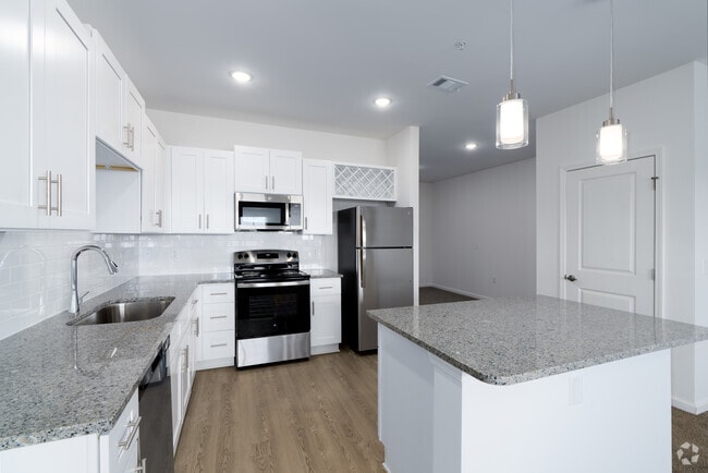 3BR, 2BA - 1,354SF - Kitchen