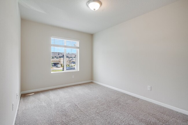 Photo - Beautiful 3 Bed, 3 Bath Rental Home in Happy Valley Neighborhood!