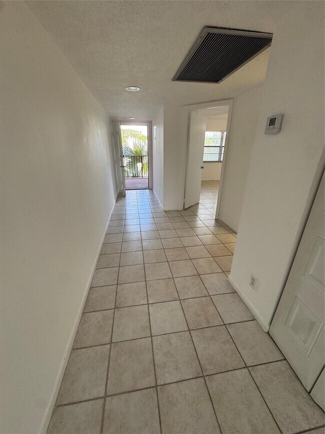 Photo - 300 SW 130th Terrace Unit B312