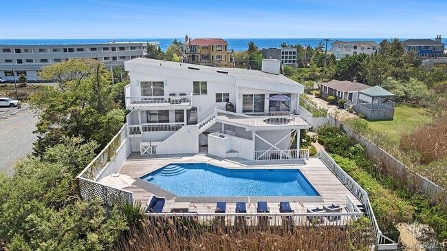 Photo - 588 Dune Rd