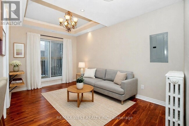 Photo - 237 Vaughan Rd Unité 2nd