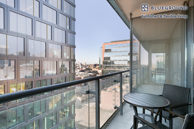 Photo - 730 W Couch Pl Unidad FL12-ID1367