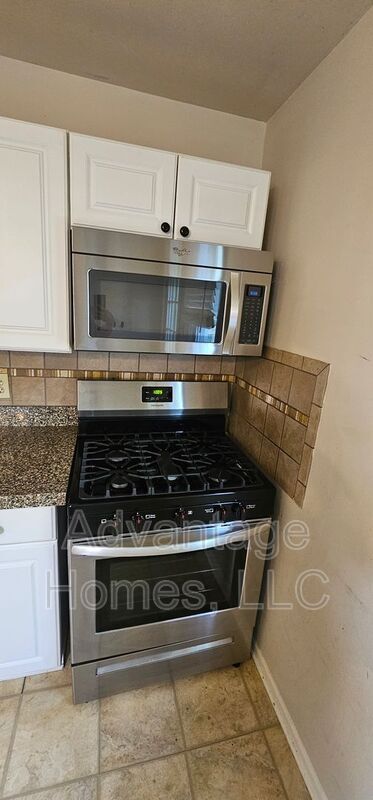 Photo - 4504 Terrace St