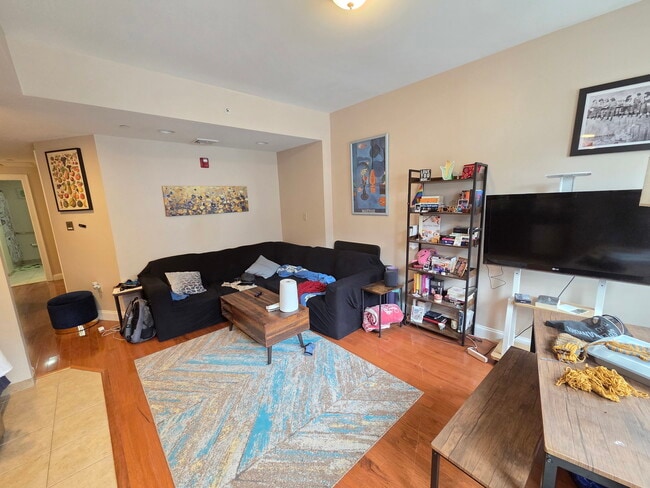 Photo - 75 Hancock St Unit U2