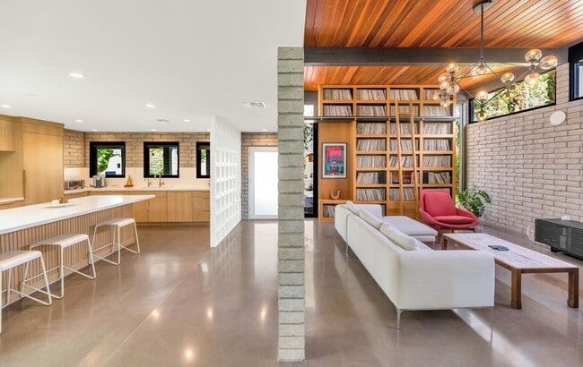 Photo - 3335 N Rose Cir Dr