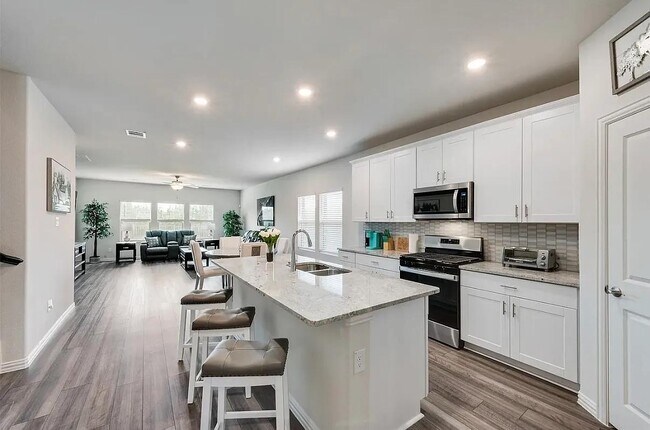Photo - 1339 Great Sand Dune St