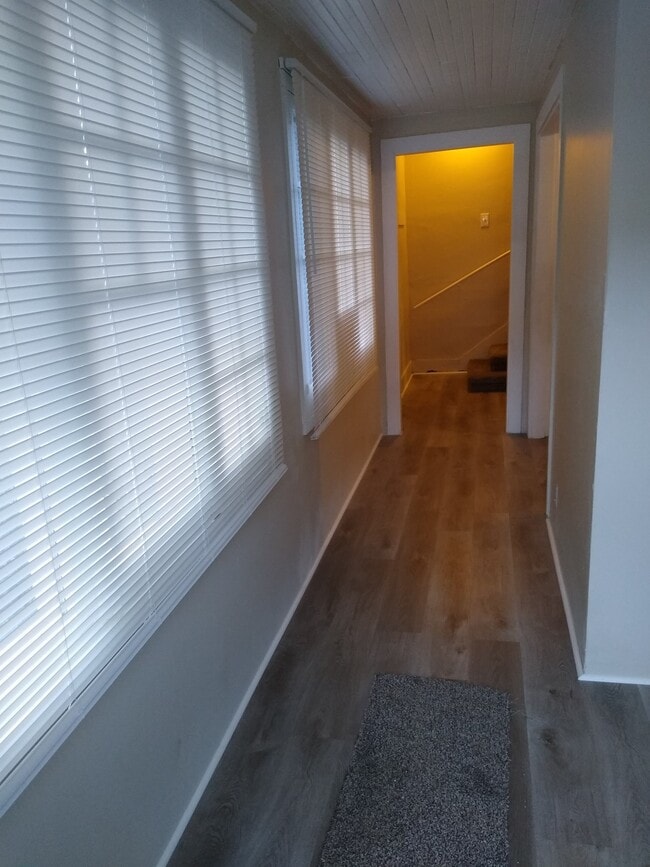 Photo - 2329 Van Buren Ave Unit 2329